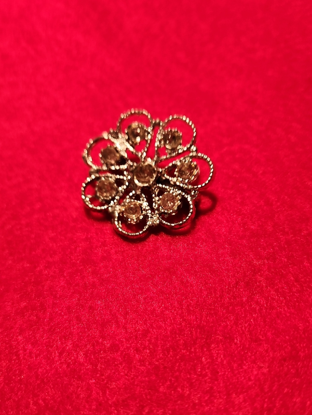 Elegant Gold-Tone Floral Crystal Brooch - Women Jewelry